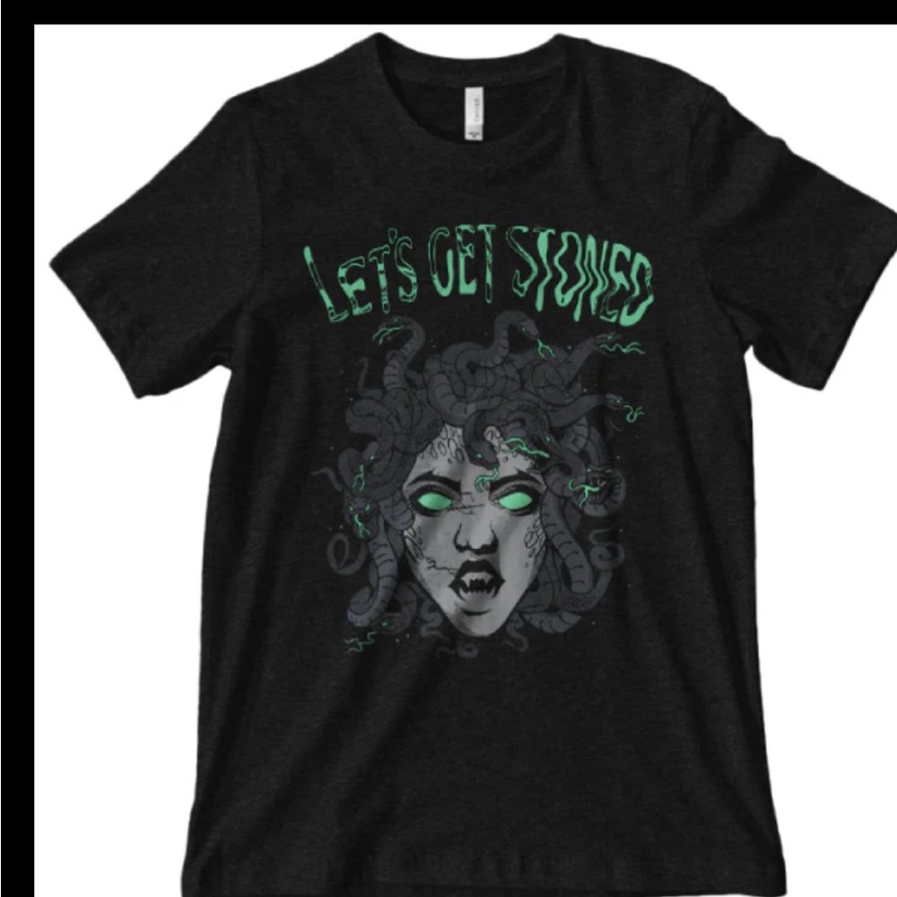 WICKED Medusa Tee - Picture 2 of 4